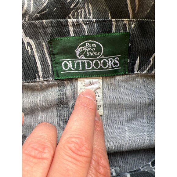 Vintage Bass Pro Shops Outdoors Gray Camouflage Button-Up Shirt Mens XL P3 - Picture 4 of 6